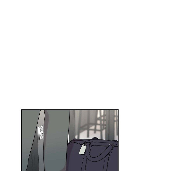Read Dubious Moon chapter 47 image 35 on Lezhin