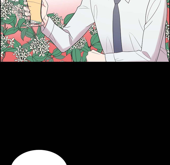 Read Dubious Moon chapter 53 image 81 on Lezhin