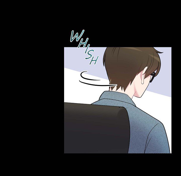 Read Dubious Moon chapter 55 image 41 on Lezhin