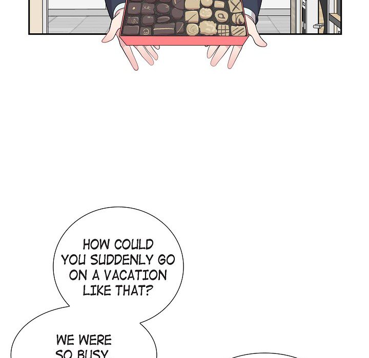 Read Dubious Moon chapter 60 image 23 on Lezhin