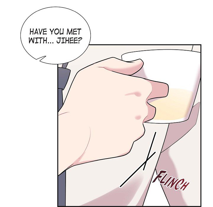 Read Dubious Moon chapter 62 image 25 on Lezhin