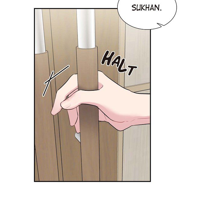 Read Dubious Moon chapter 62 image 42 on Lezhin