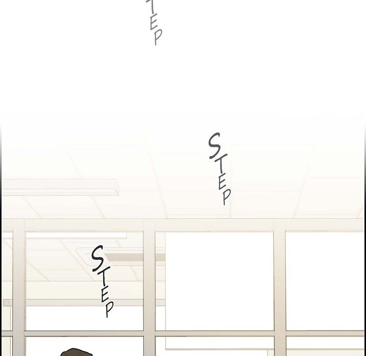 Read Dubious Moon chapter 65 image 31 on Lezhin