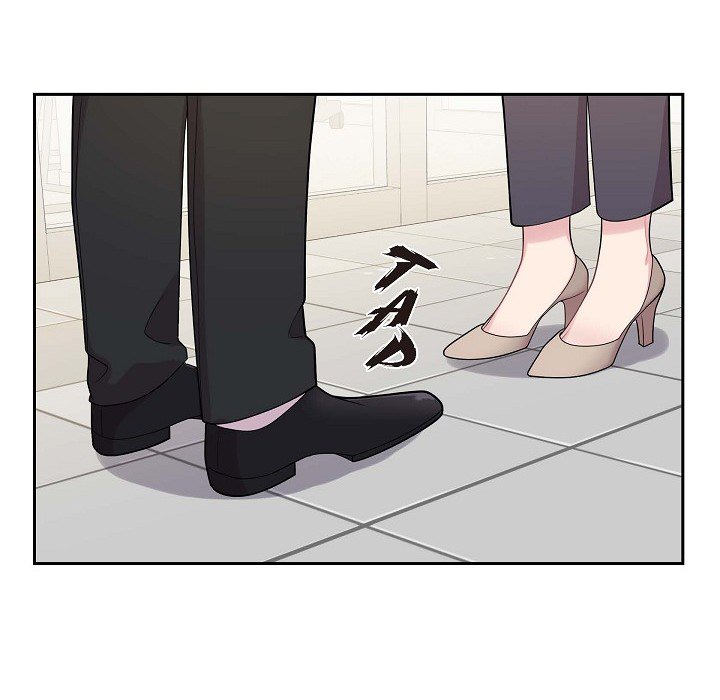 Read Dubious Moon chapter 65 image 33 on Lezhin