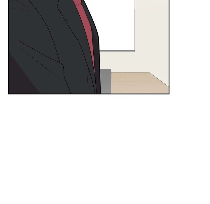 Read Dubious Moon chapter 65 image 41 on Lezhin
