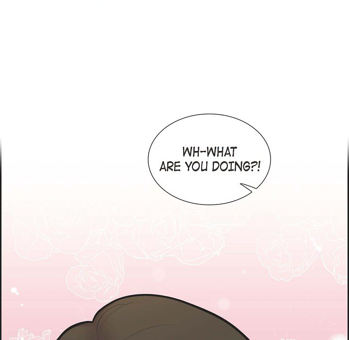 Read Dubious Moon chapter 66 image 32 on Lezhin