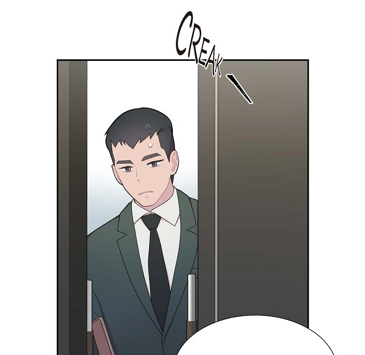 Read Dubious Moon chapter 66 image 59 on Lezhin