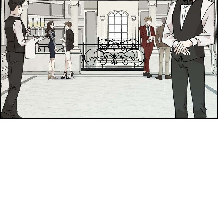 Read Dubious Moon chapter 69 image 101 on Lezhin