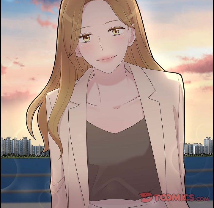 Read Dubious Moon chapter 69 image 17 on Lezhin