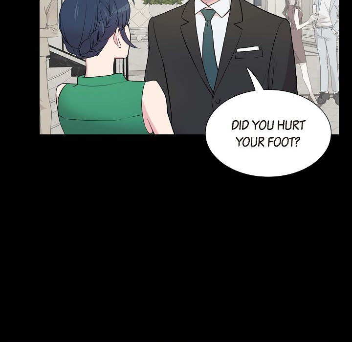 Read Dubious Moon chapter 70 image 19 on Lezhin