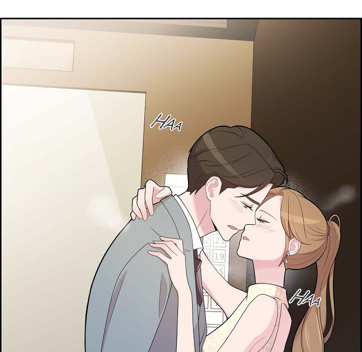 Read Dubious Moon chapter 70 image 4 on Lezhin
