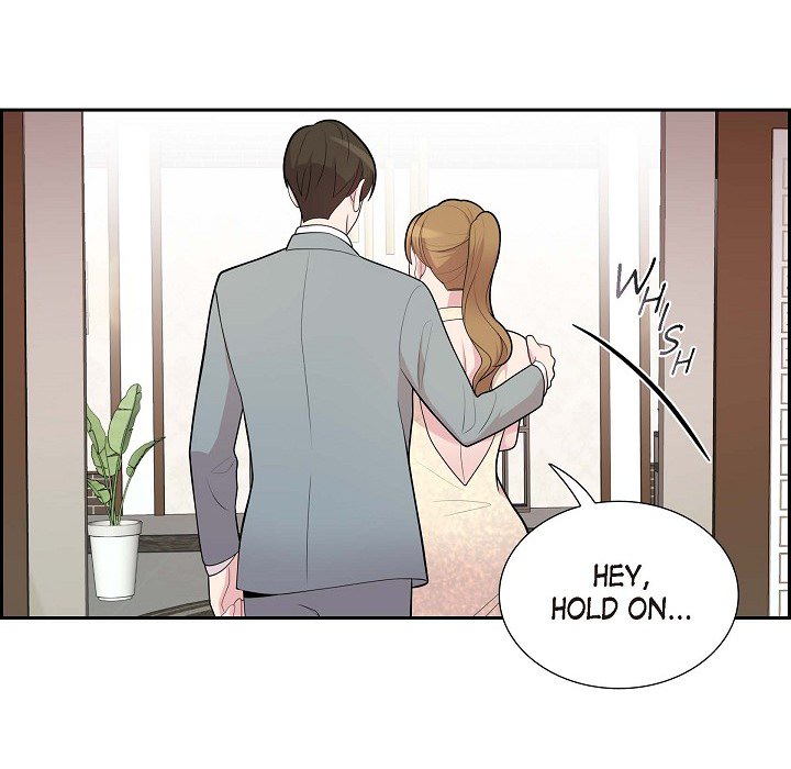 Read Dubious Moon chapter 70 image 6 on Lezhin