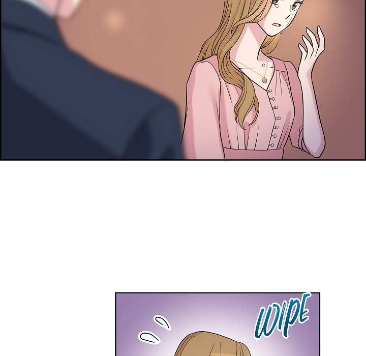 Read Dubious Moon chapter 9 image 24 on Lezhin