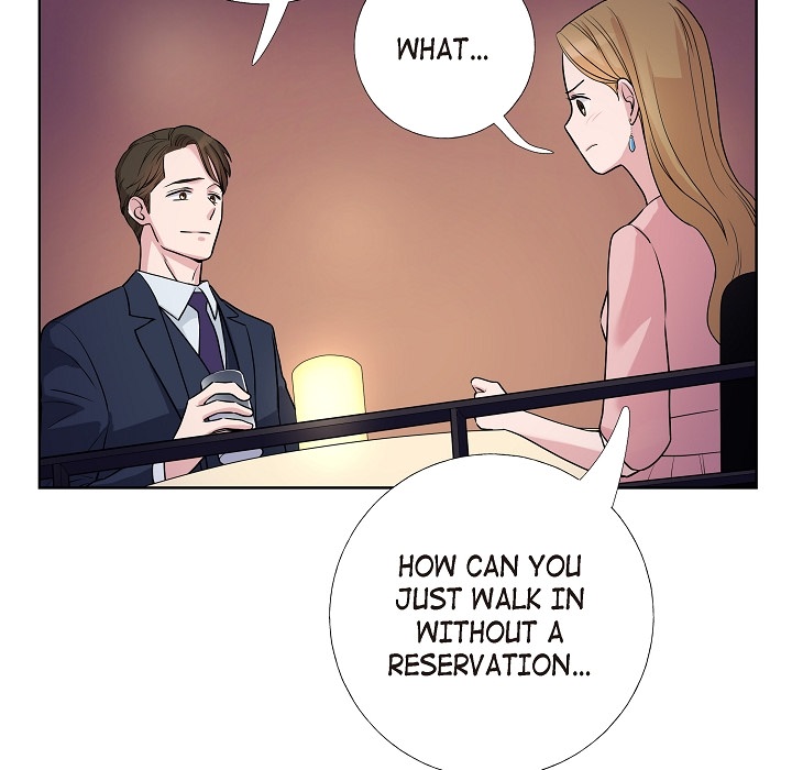 Read Dubious Moon chapter 9 image 5 on Lezhin