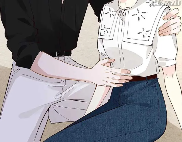 Read Everyone’s Darling chapter 325 image 33 on Lezhin