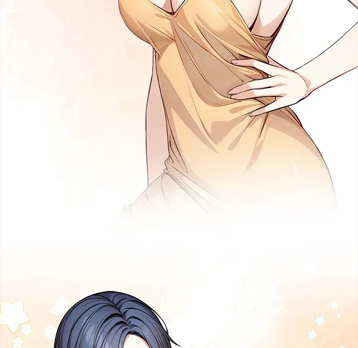 Read Five Girls, One Dorm chapter 1 image 9 on Lezhin