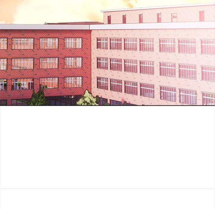 Read Five Girls, One Dorm chapter 7 image 45 on Lezhin