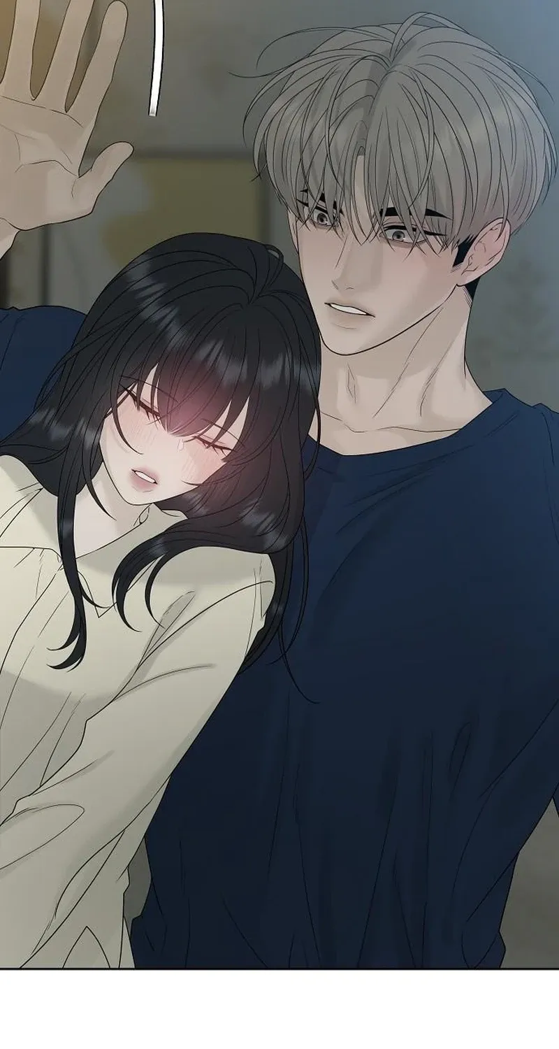 Read Gentle Intruder chapter 39 image 91 on Lezhin