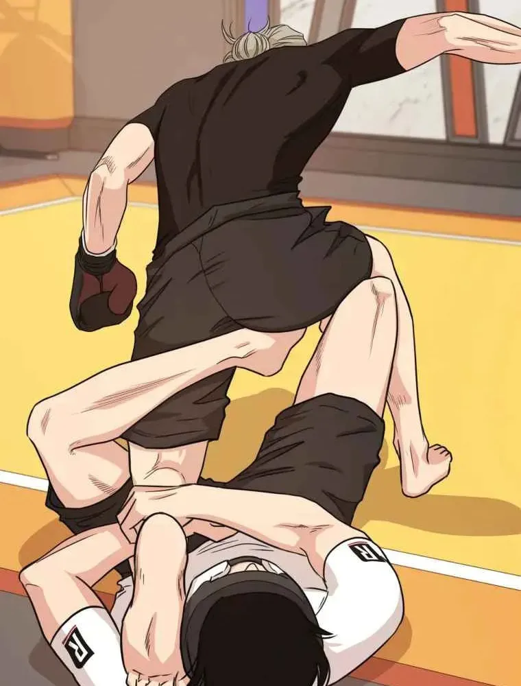 Read Guard Pass chapter 17 image 65 on Lezhin