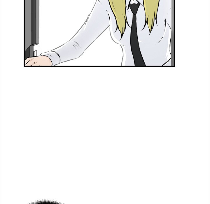 Read He Queen chapter 9 image 121 on Lezhin