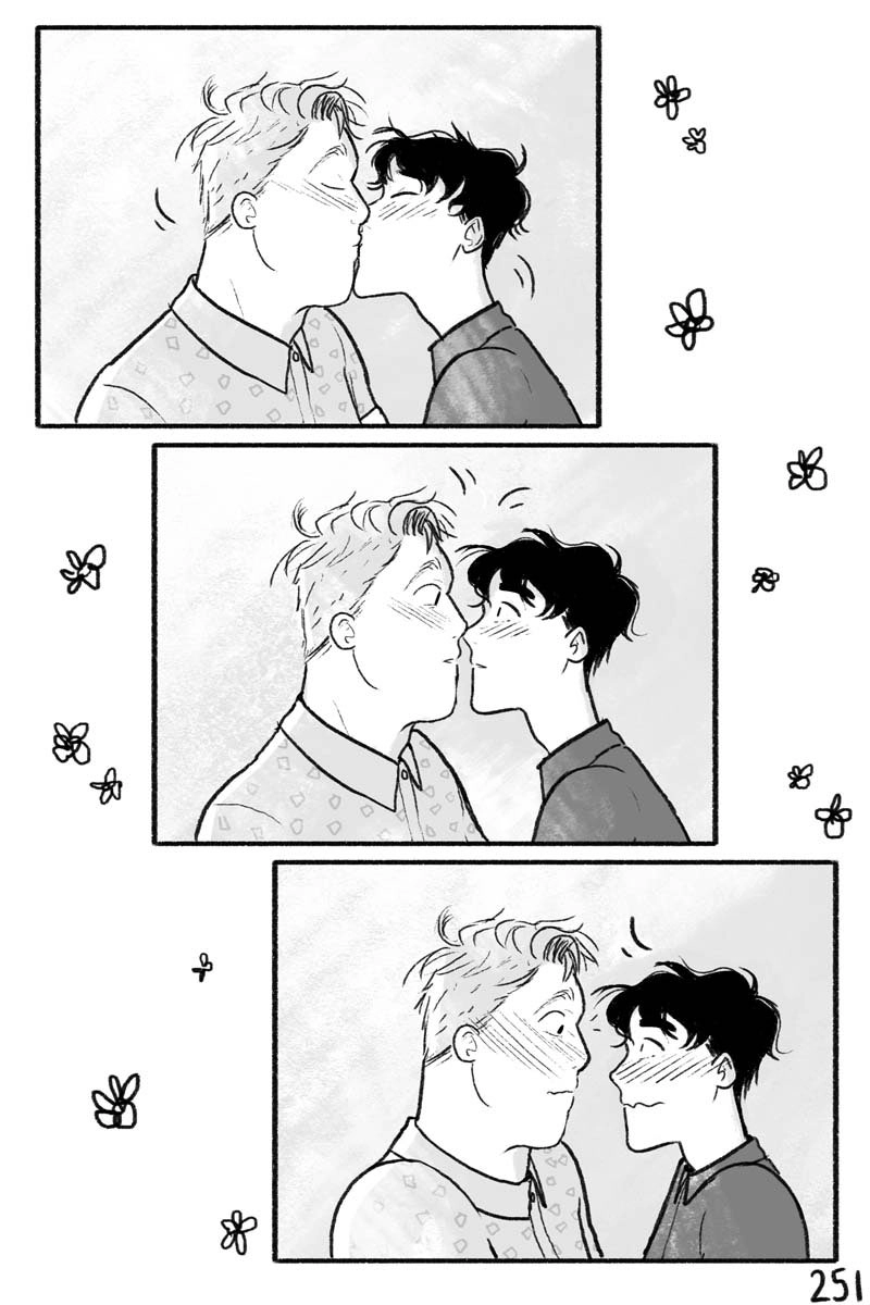Heartstopper Chapter 32 page 2 - 