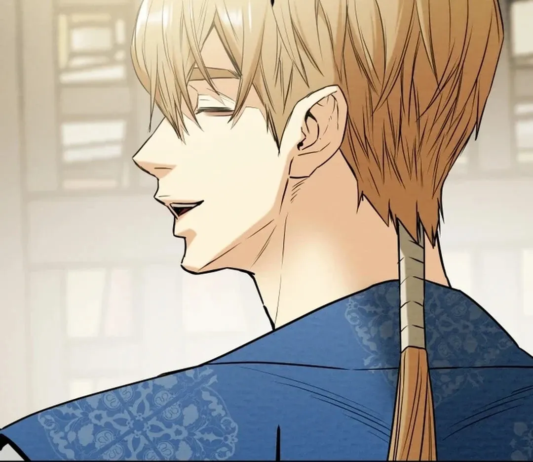 Read Heavenly Moon chapter 100 image 33 on Lezhin