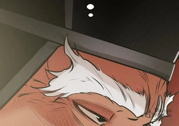 Read Heavenly Moon chapter 174 image 101 on Lezhin