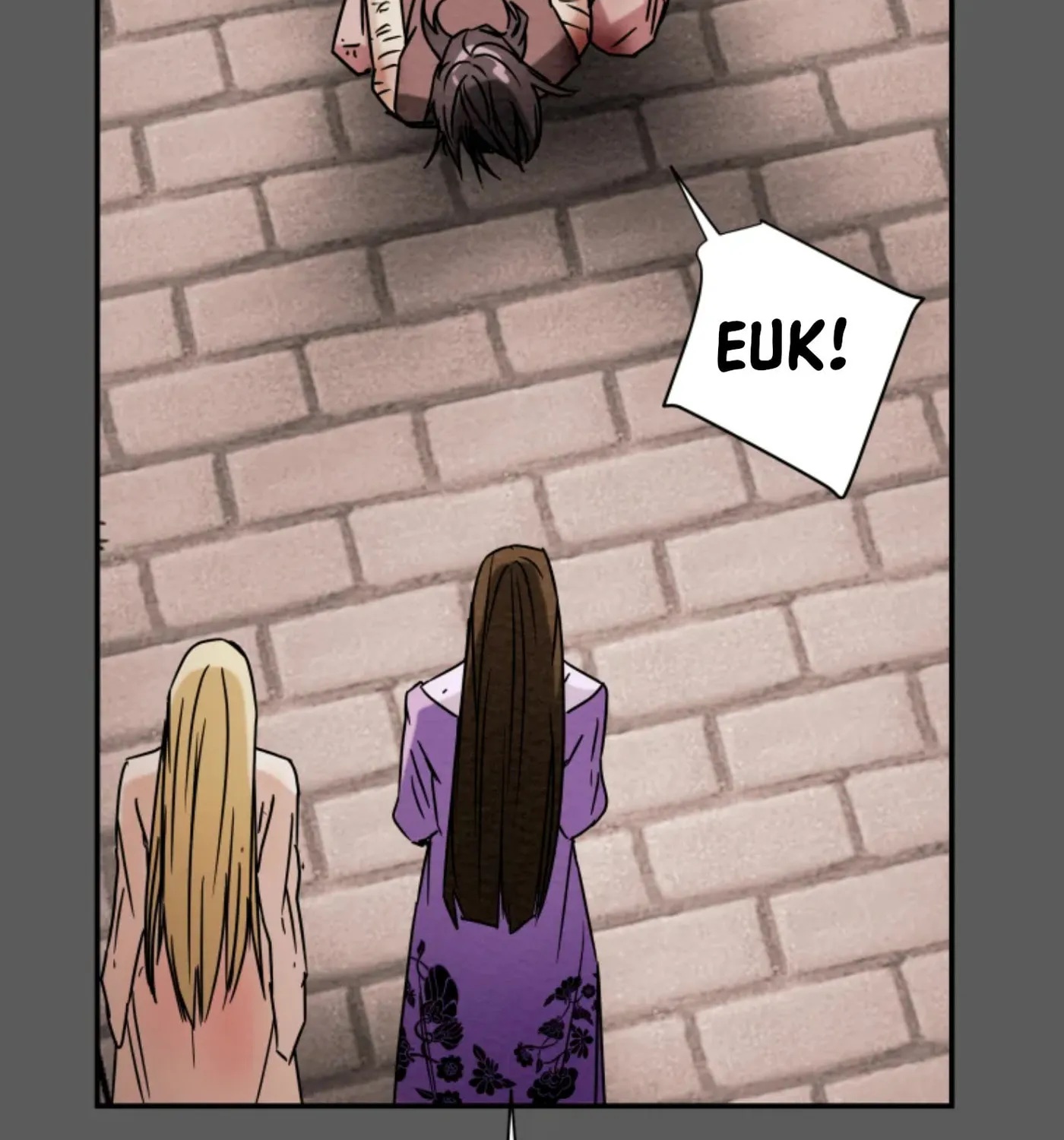 Read Heavenly Moon chapter 4 image 144 on Lezhin