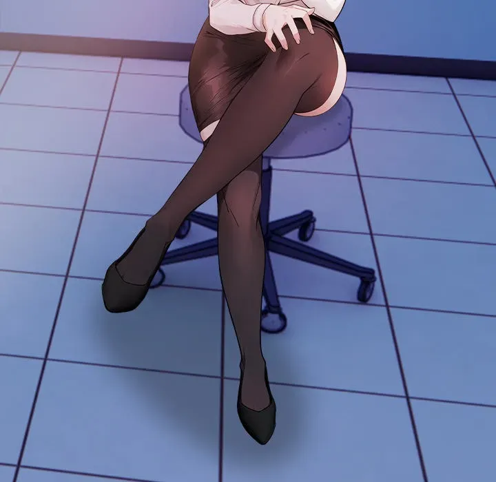 Read Her Midnight Sessions chapter 18 image 28 on Lezhin