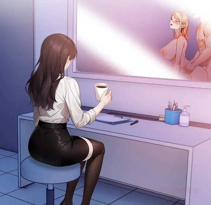 Read Her Midnight Sessions chapter 18 image 8 on Lezhin
