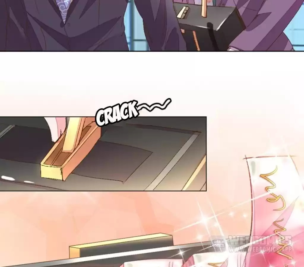 Read Holding Onto Him (Colored) chapter 111 image 1 on Lezhin
