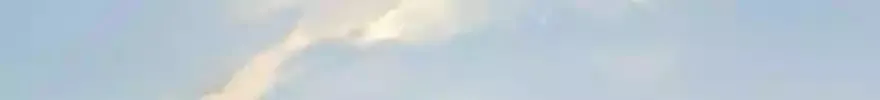 Read Holding Onto Him chapter 14 image 13 on Lezhin