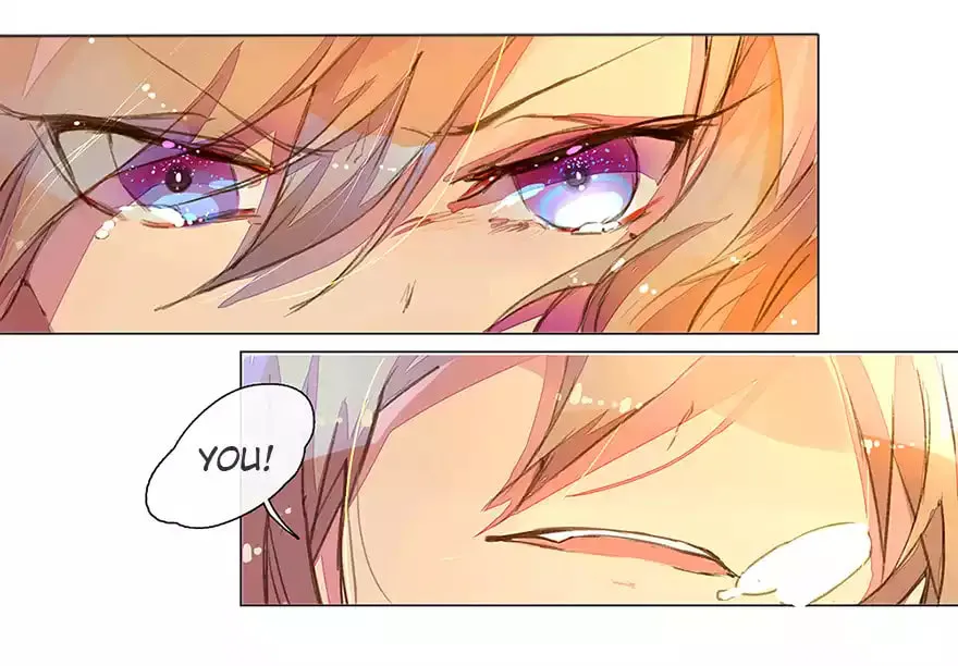 Read Holding Onto Him chapter 2 image 1 on Lezhin