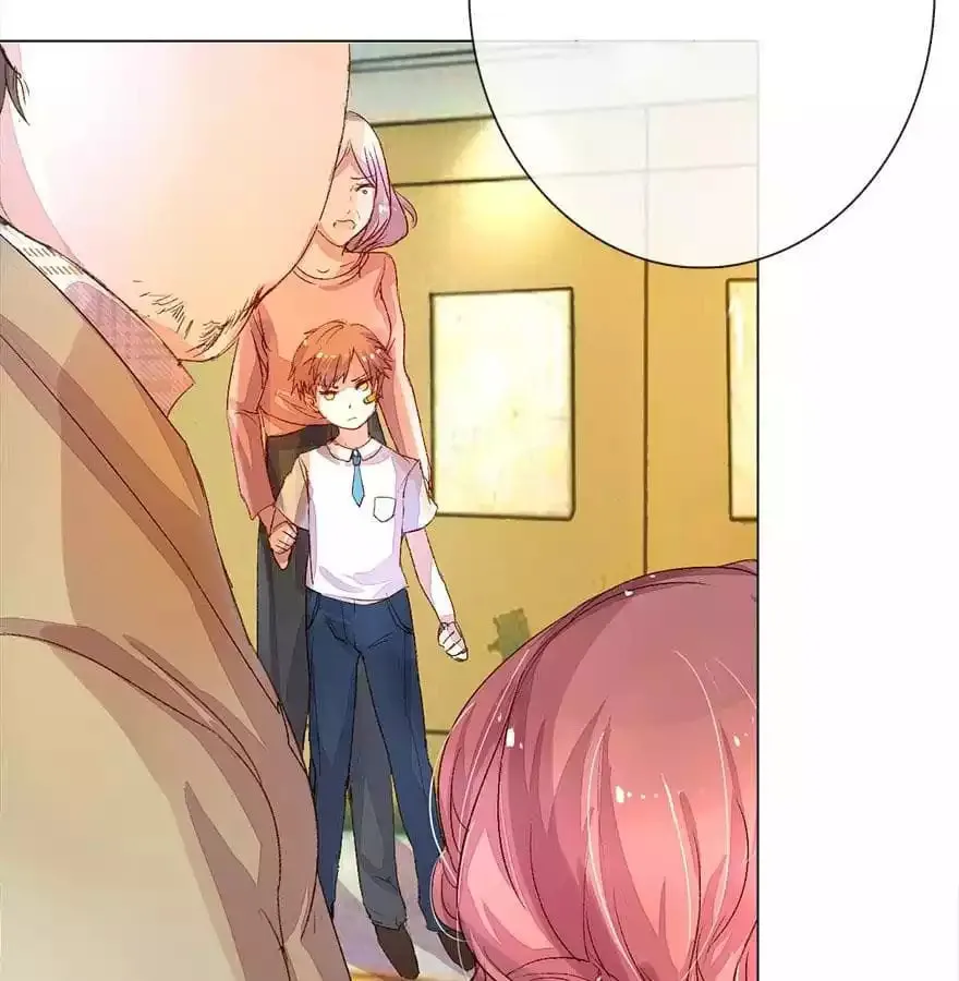 Read Holding Onto Him chapter 23 image 2 on Lezhin