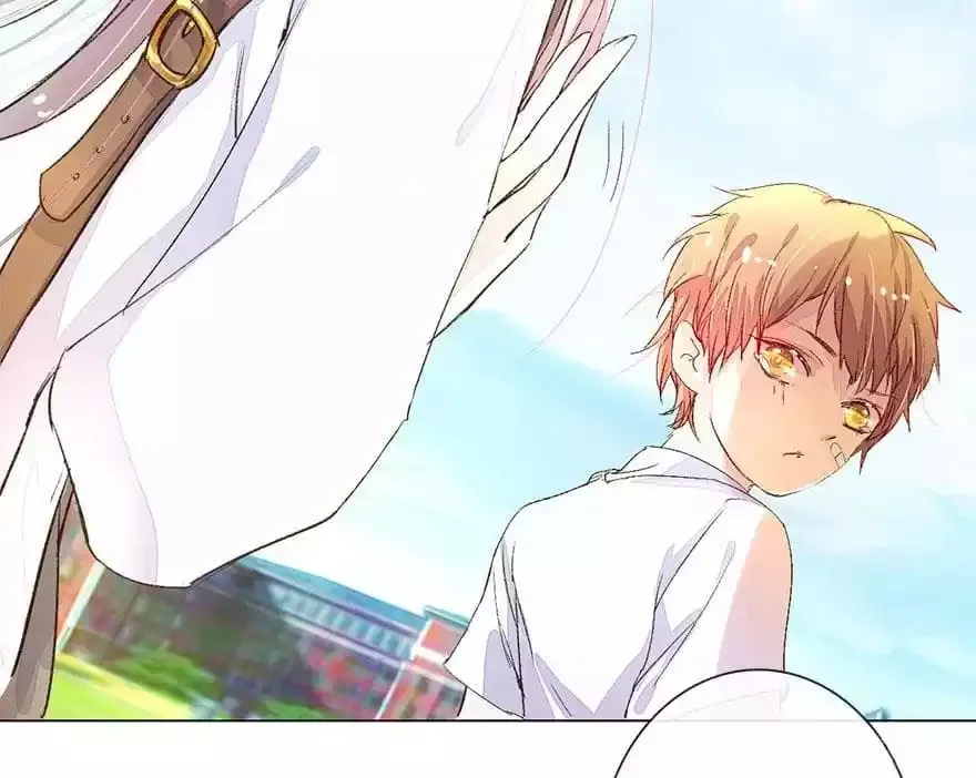 Read Holding Onto Him chapter 24 image 4 on Lezhin