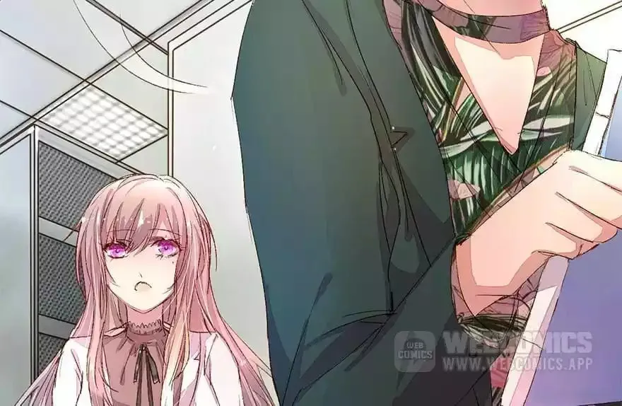 Read Holding Onto Him chapter 29 image 9 on Lezhin