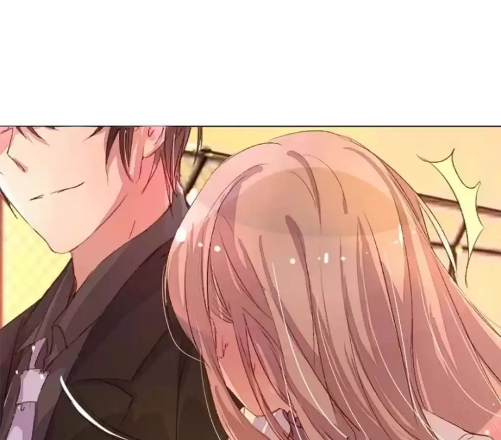 Read Holding Onto Him chapter 34 image 23 on Lezhin