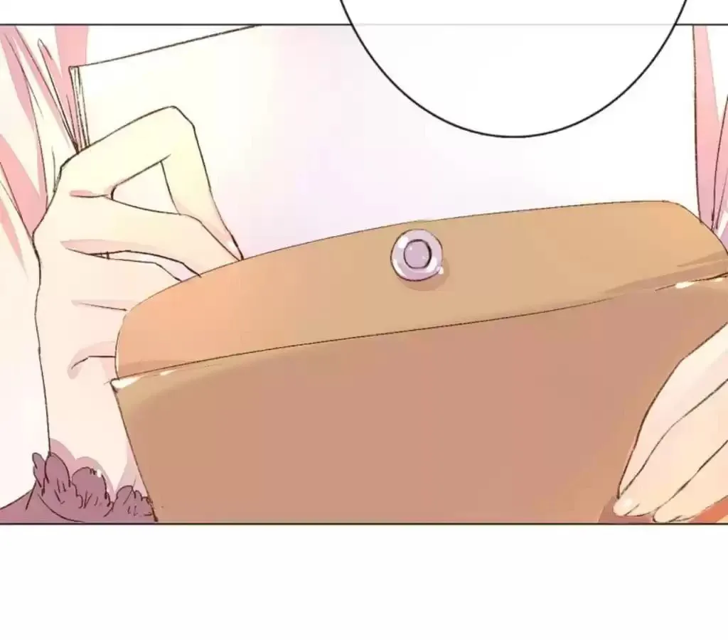 Read Holding Onto Him chapter 37 image 4 on Lezhin