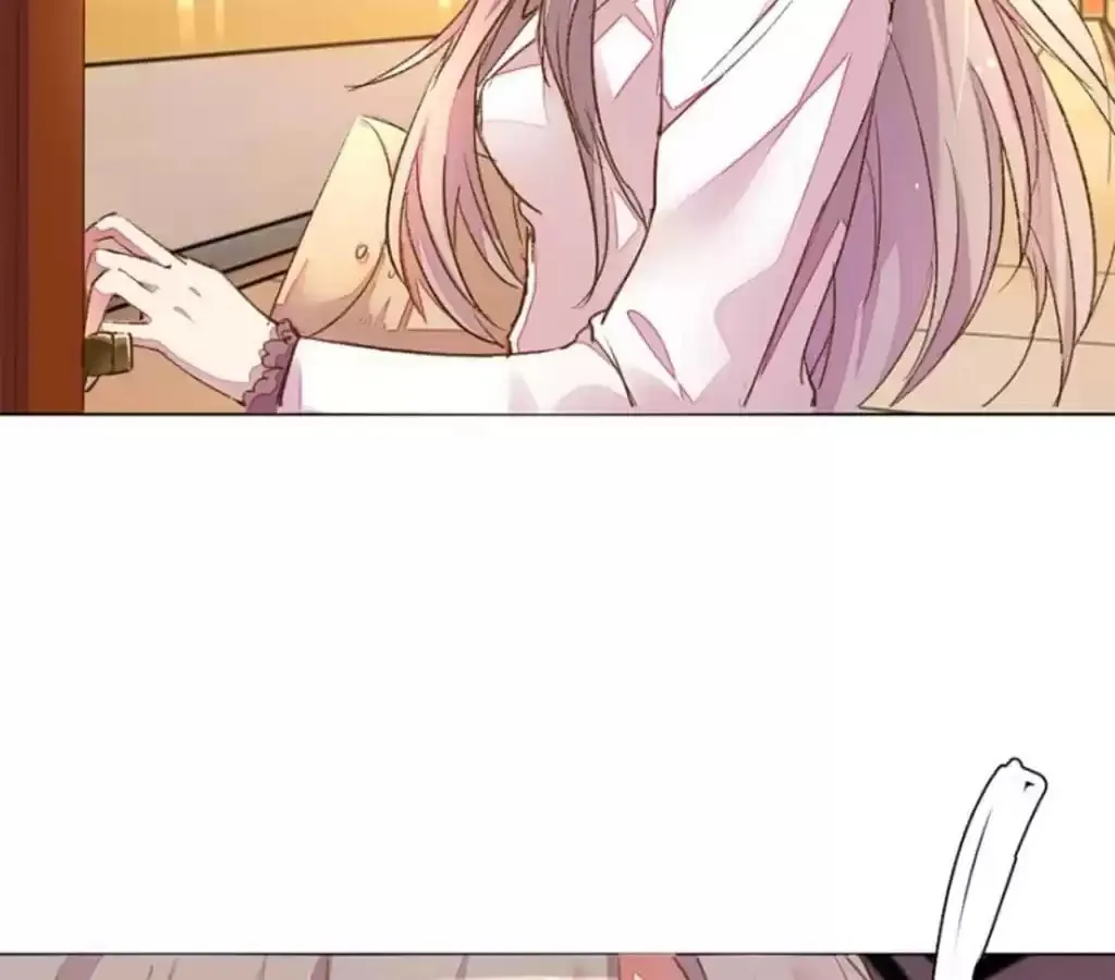 Read Holding Onto Him chapter 38 image 2 on Lezhin