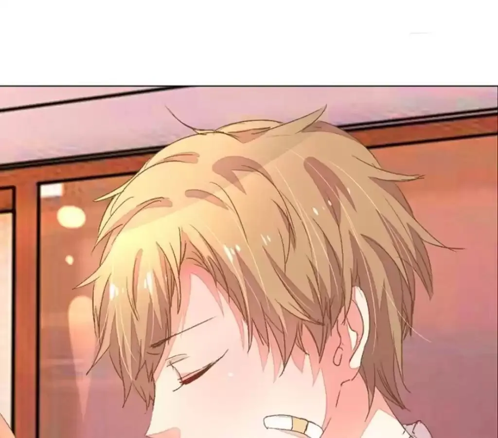 Read Holding Onto Him chapter 48 image 8 on Lezhin
