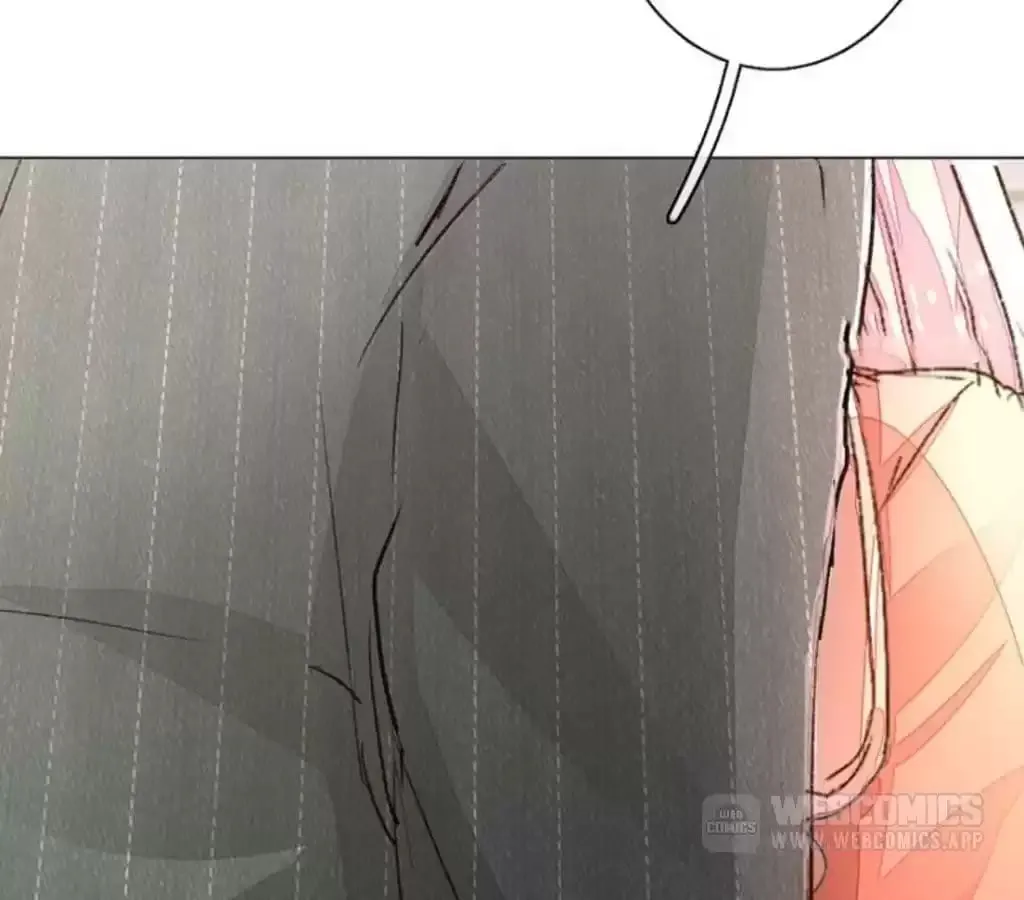 Read Holding Onto Him chapter 54 image 10 on Lezhin