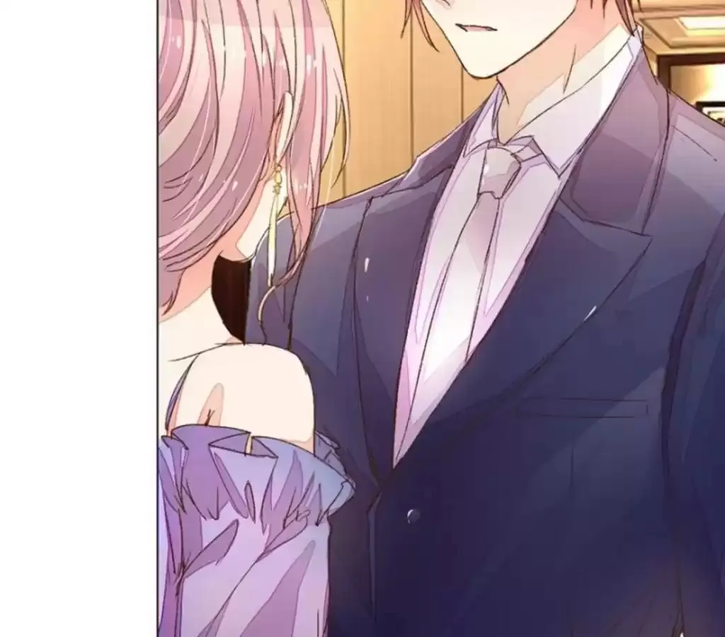 Read Holding Onto Him chapter 61 image 12 on Lezhin