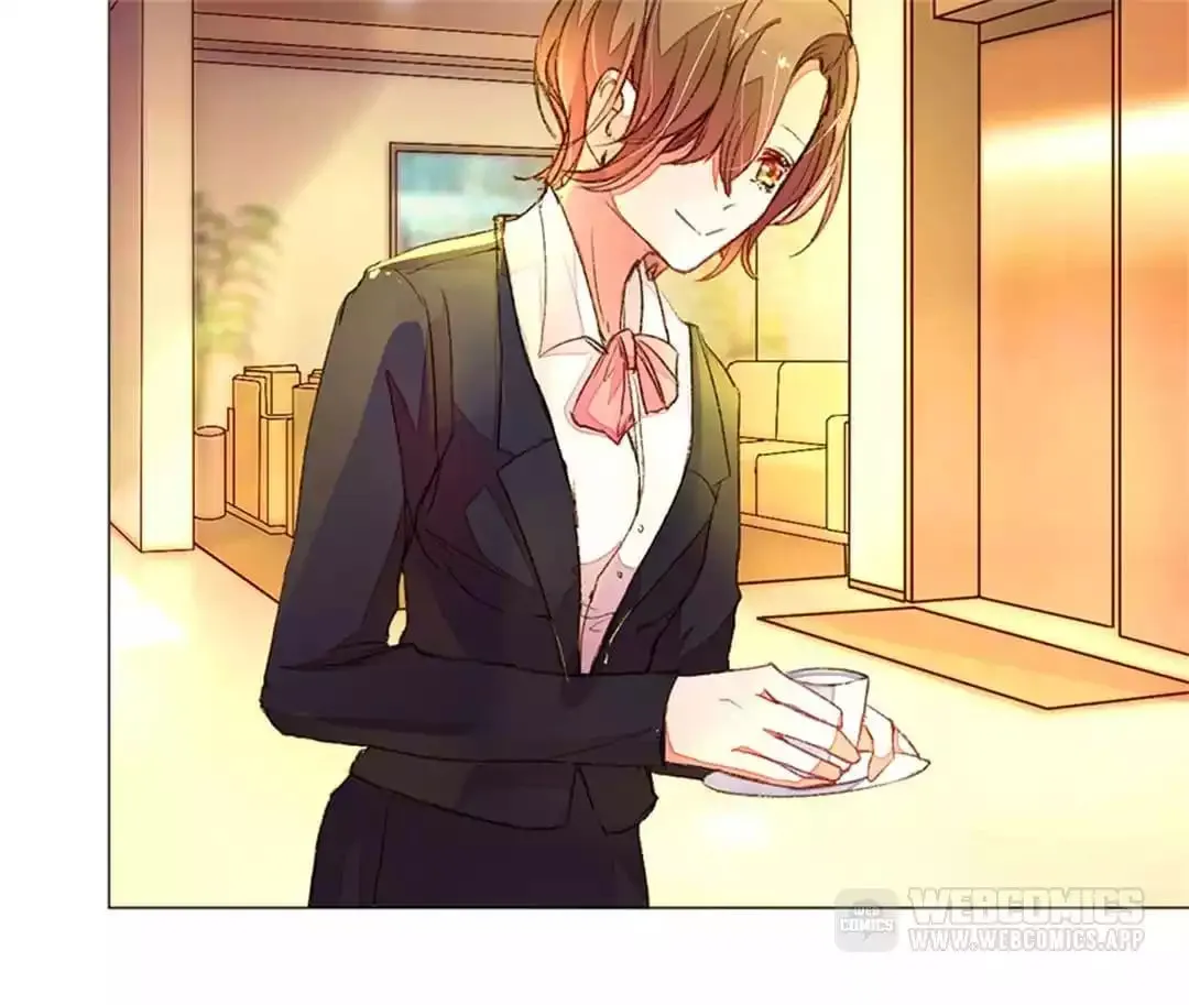 Read Holding Onto Him chapter 8 image 2 on Lezhin