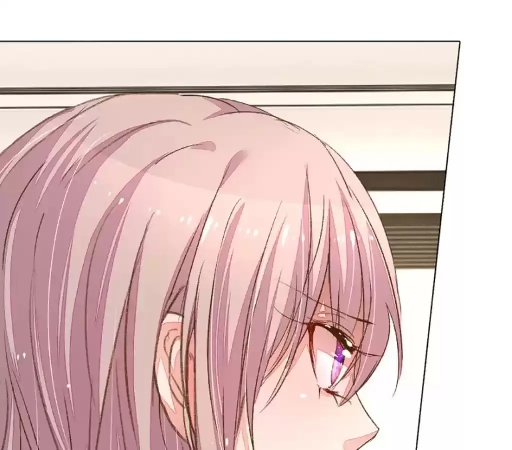 Read Holding Onto Him chapter 85 image 0 on Lezhin