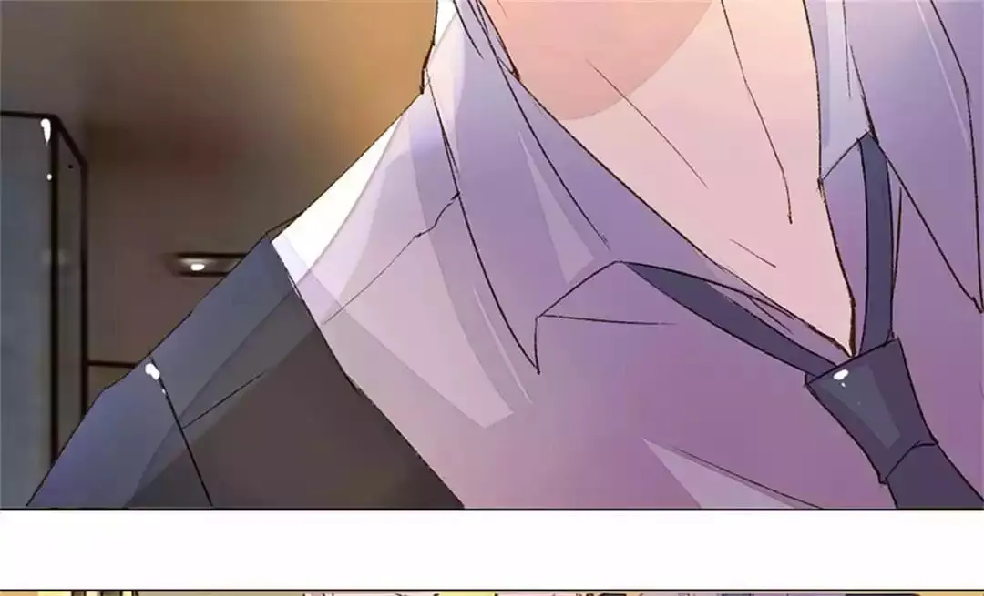 Read Holding Onto Him chapter 9 image 2 on Lezhin
