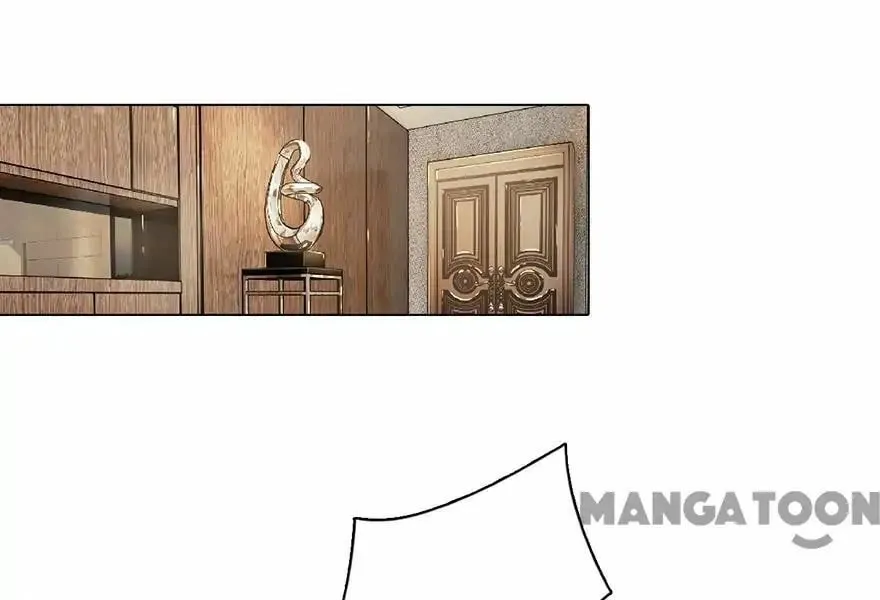 Read Holding Onto Him chapter 97 image 2 on Lezhin