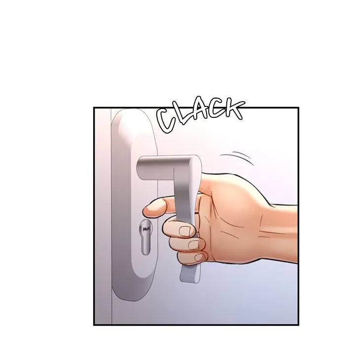 Read In Her Place chapter 12 image 4 on Lezhin