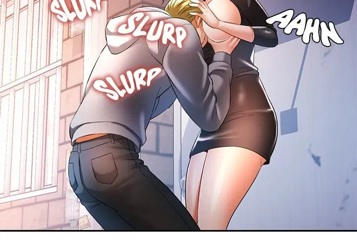 Read In Her Place chapter 39 image 1 on Lezhin