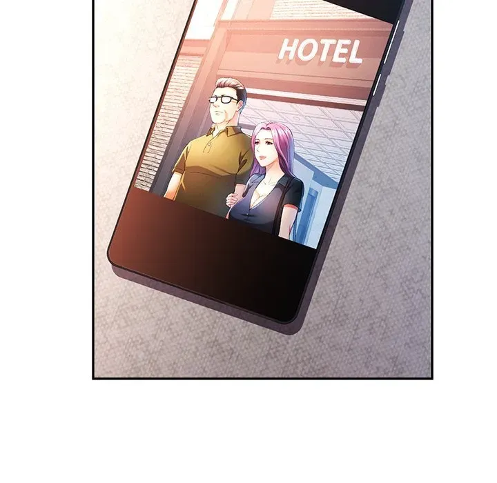 Read In Her Place chapter 42 image 33 on Lezhin
