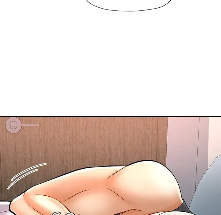 Read In Her Place chapter 6 image 32 on Lezhin